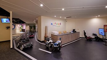 Howard Lake Resort Shihmen Dam