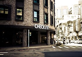 CHECK inn Taichung Ziyou
