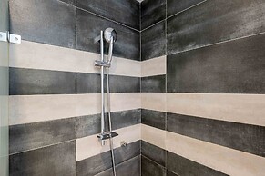 CHECK inn Taichung Ziyou