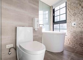 CHECK inn Taichung Ziyou