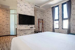 CHECK inn Taichung Ziyou