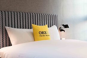 CHECK inn Taichung Ziyou