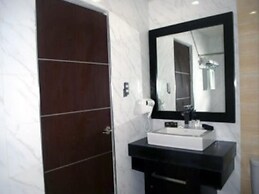 Terrace Hotel Subic Bay