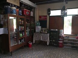 Baan Raiplaysoi Homestay