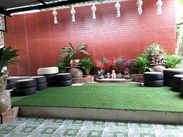 Baan Raiplaysoi Homestay