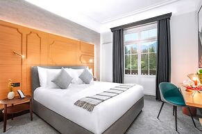 Villars Palace
