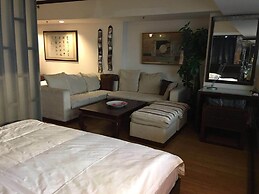 Beijing New World CBD Apartment