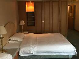 Beijing New World CBD Apartment