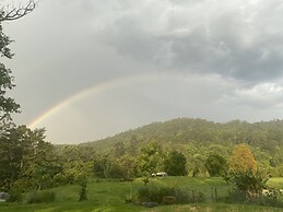 Nimbin Waterfall Retreat