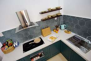 Phuong Tran Apartment and Hotel