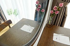 Phuong Tran Apartment and Hotel