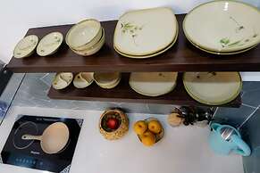 Phuong Tran Apartment and Hotel