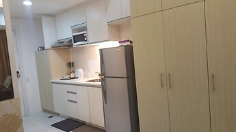 Twin Oaks Place Units