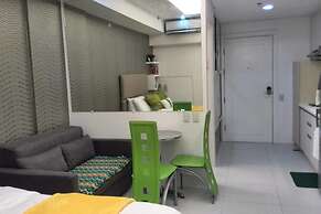 Twin Oaks Place Units