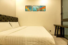 Oasis Vinhome Golden River Apt