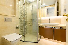 Oasis Vinhome Golden River Apt