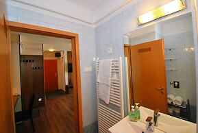 Arpad Bridge Apartments