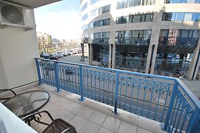 Arpad Bridge Apartments