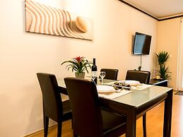 Arpad Bridge Apartments