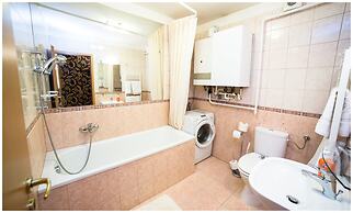 Arpad Bridge Apartments