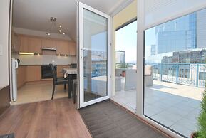 Arpad Bridge Apartments