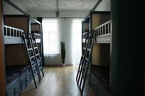 Malevich Hostel