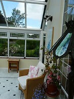 Pine Lodge Bed & Breakfast