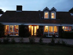 Pine Lodge Bed & Breakfast