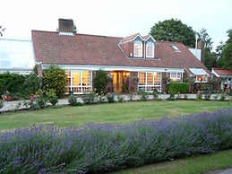 Pine Lodge Bed & Breakfast