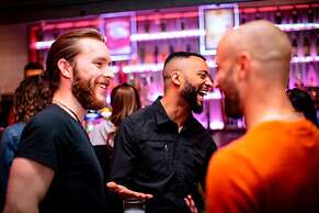 Kick Ass Grassmarket - Adults Only - Hostel