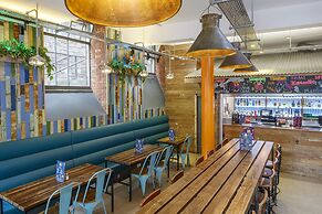 Kick Ass Grassmarket - Adults Only - Hostel