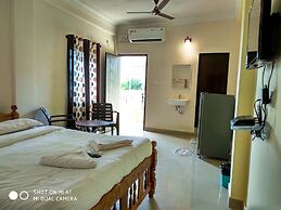 Candolim Beach Place