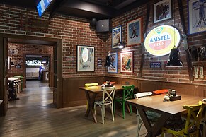AmstelSki Hotel
