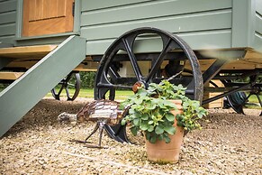 Morndyke Shepherds' Huts