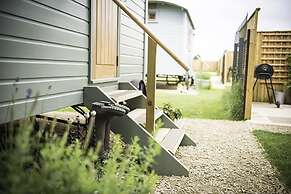 Morndyke Shepherds' Huts
