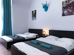 Charles Bridge Apartment