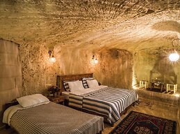Atillas Cave Hotel