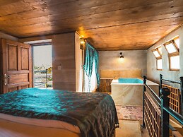 Atillas Cave Hotel