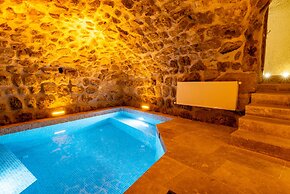 Atillas Cave Hotel