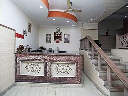 OYO 12671 Hotel Prithvi Palace