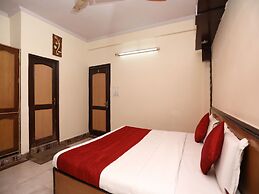 OYO 12671 Hotel Prithvi Palace
