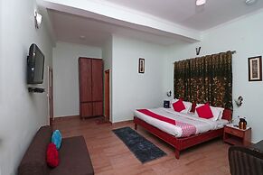 OYO 15170 Maa Gauri Resort