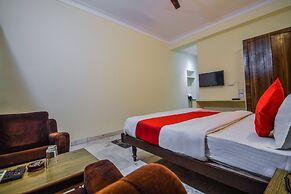 OYO 14814 Hotel Vinayak