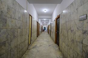 OYO 14814 Hotel Vinayak