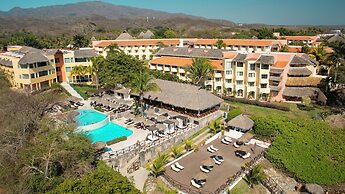 Family Selection at Grand Palladium Vallarta Resort & Spa - All Inclus