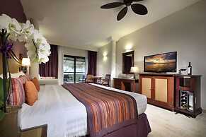 Family Selection at Grand Palladium Vallarta Resort & Spa - All Inclus