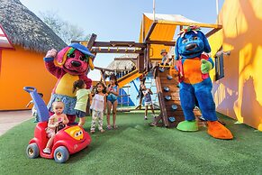 Family Selection at Grand Palladium Vallarta Resort & Spa - All Inclus