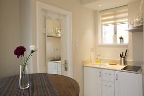 Mamilla Design Apartments