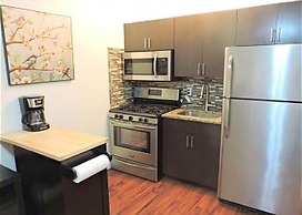 Seabreeze Beachside Studios by ValGal