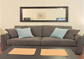 Seabreeze Beachside Studios by ValGal